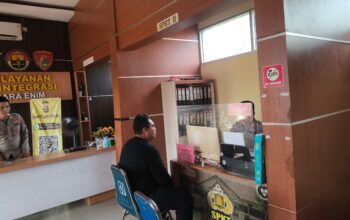 Janjikan Bisa Kerja di PT Track, Oknum Bidan Dilaporkan Ke Polisi
