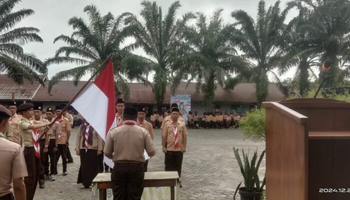 Perkemahan Akhir Tahun 2024 di SMP PGRI Desa Betung : Bentuk Generasi Muda Berintegritas dan Nasionalis