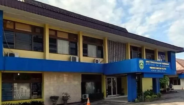 OTT Dugaan Dana K3, Kantor Dinas Tenaga Kerja dan Transmigrasi Sumsel di Geruduk Kejari Palembang