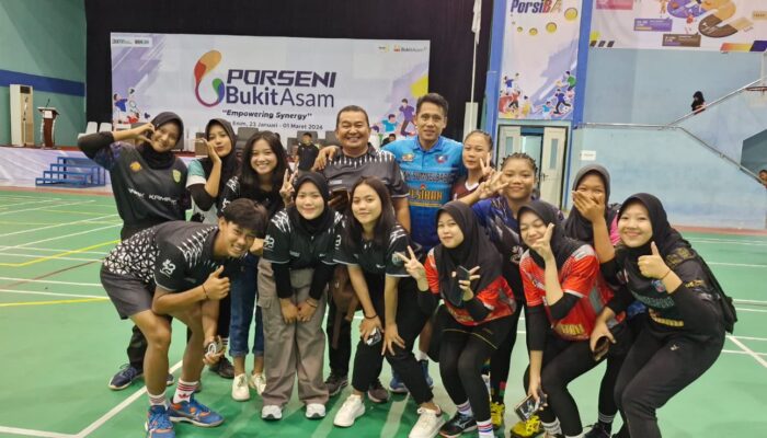 Kejar Prestasi, PBV Bukit Asam Bina Talenta Muda Voli di Muara Enim