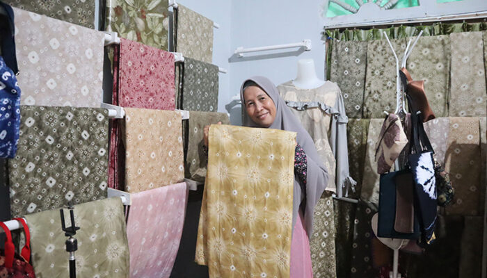 Kisah Jumputan Karya Mitra Binaan Bukit Asam (PTBA): Melanglang Buana Sampai Amerika