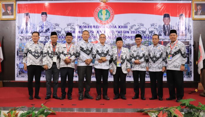 Ahmad Zulinto Pimpin PGRI Palembang: Janji Sinergi dan Perjuangkan Nasib Guru
