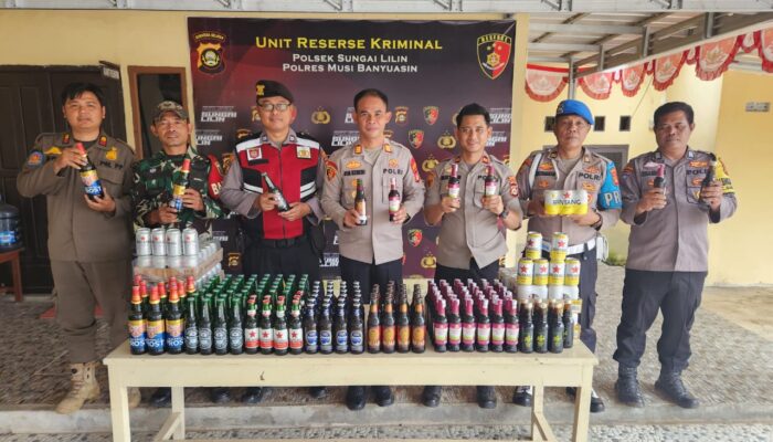 Operasi Pekat Musi 2025, Polsek Sungai Lilin Bersama Tim Gabungan Lakukan Ini Ditempat Hiburan Malam