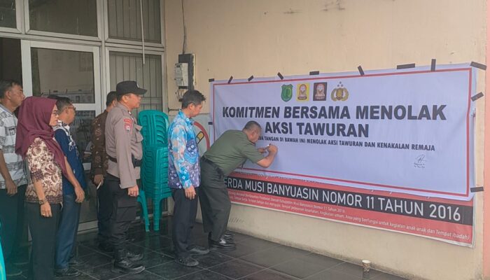 Cegah Terjadinya Tawuran, Polsek Babat Toman Kunjungi Seluruh Elemen Masyarakat