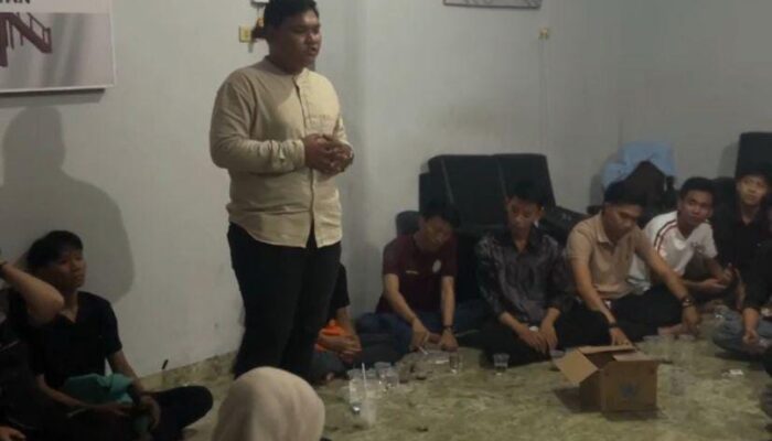 Tebar Manfaat di Bulan Ramadhan, FORSUMA SUMSEL Turun Kejalan Berbagi Takjil