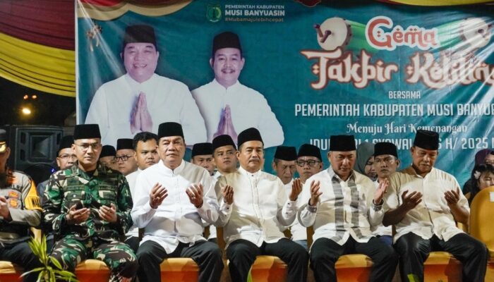 Bupati H M Toha Lepas Ratusan Kendaraan Hias yang Ikuti Pawai Takbir