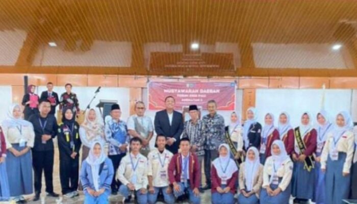Wakil Bupati PALI Iwan Tuaji Tunjukkan Komitmen dengan Hadiri Musda Forum OSIS, Dorong Pemberdayaan Generasi Muda