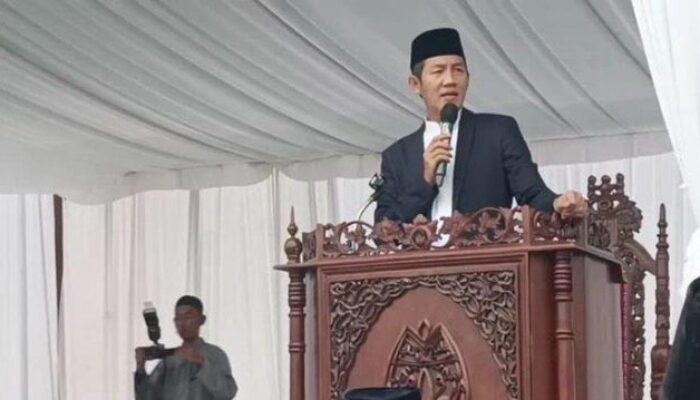 Shalat Idul Fitri Perdana Usai Dilantik, Bupati Asgianto Ajak Warga PALI Bersatu Membangun Daerah Menuju Indonesia Emas