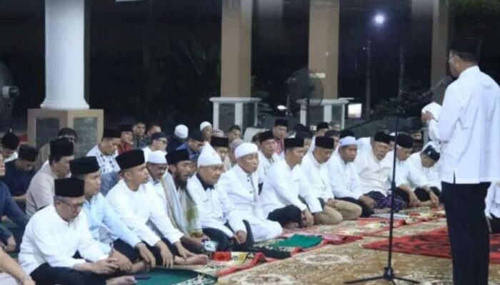 Pererat Kebersamaan di Bulan Ramadan, Wali Kota Prabumulih Gelar Buka Puasa dan Tarawih Bersama