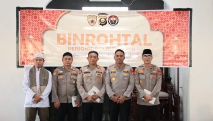 Tiga Personil Polres OKI Berangkat ke Tanah Suci, Ini Kata Kapolres OKI