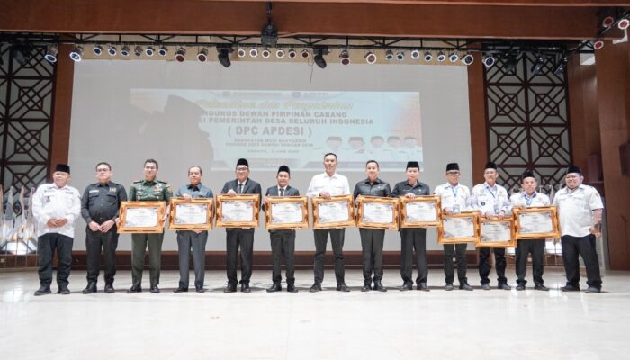 Bupati Muba Lantik 3 Kades Antar Waktu dan Pengurus DPC APDESI 2025–2030