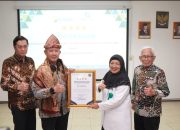 Apresiasi Digitalisasi Pelayanan Kesehatan, Direktur TI BPJS Kesehatan Berikan Penghargaan untuk RS Bunda Palembang