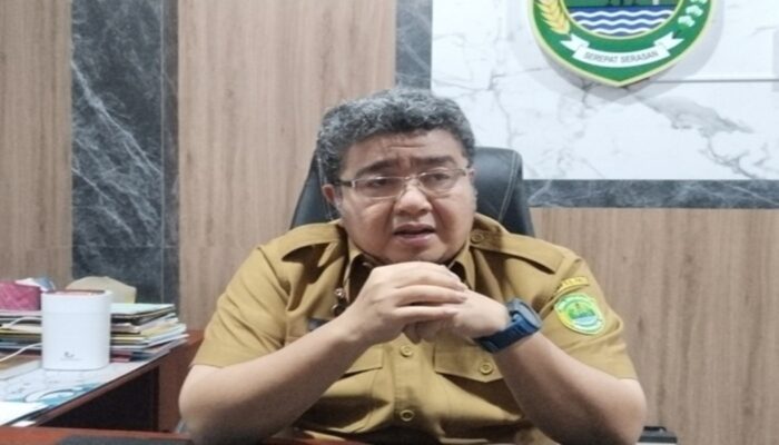 DLH PALI Ajak Siswa Jadi Pelopor Lingkungan Bersih Sejak Dini