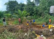 Tim Pabrik BEPOM, Gercep Bersihkan Tumpahan CPO