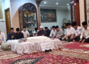 Yasinan dan Doa Bersama Iringi Kepergian Alex Noerdin, Ratusan Pelayat Padati Rumah Duka di Talang Semut