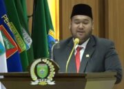 Rapat Paripurna XXXI, M Syarif Hidayatullah Askolani Putra Sampaikan Pandangan Fraksi soal Raperda Sumsel Energi Gemilang