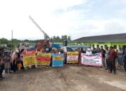 Tuntutan Tak Dipenuhi, Puluhan Warga Desa Sukamaju Gelar Aksi di PT SKM