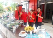 PDI Perjuangan OKI Gelar Makan Jumat Marhaen, Bagikan 250 Porsi Makan Gratis