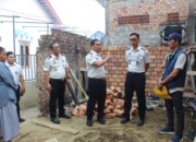 Kepala Kanwil Ditjenpas Sumsel Erwedi Supriyatno Bersama UPT Pemasyarakatan Kota Palembang Tinjau Progres Bedah Rumah