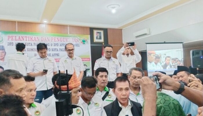 APPSI Sumsel Dilantik, Ishak Mekki: Pasar Tradisional Tak Boleh Kalah oleh Ritel Modern