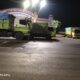 Puluhan Truk Parkir Liar di Bahu Jalan Simpang Perkantoran Pemkab Banyuasin, Pengendara Resah Minta Penertiban