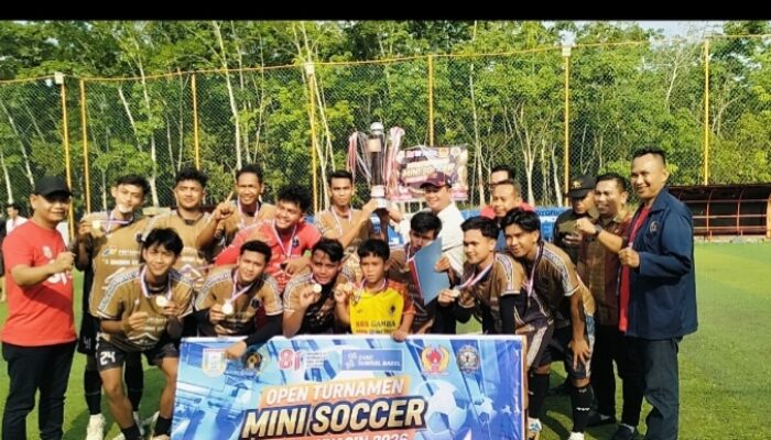 Bupati Banyuasin Tutup Turnamen Mini Soccer PWI, Araey FC Juara
