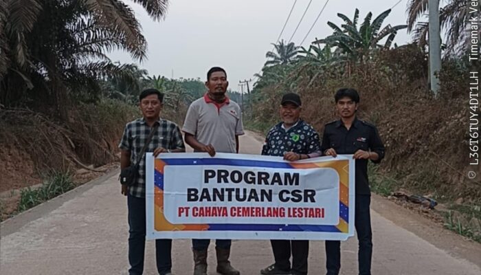 PT CCL Kembali Wujudkan Komitmen Perbaiki Jalan Penghubung B2-Mekar Jadi-Bentayan