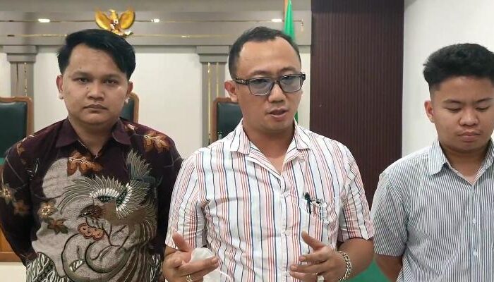 Kasus Semen Baturaja, PH M Jamil dan Dede Prasade: Ini Risiko Bisnis, Bukan Korupsi!
